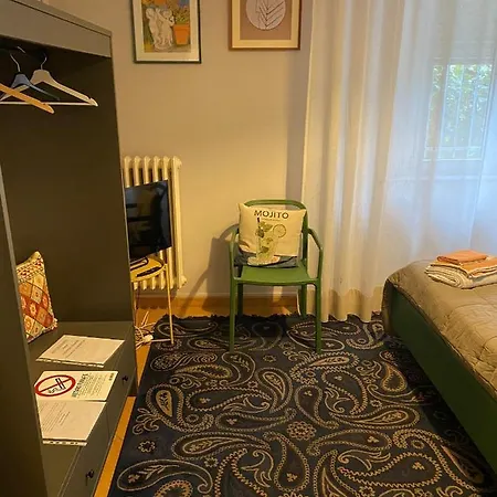 Oda ve Kahvaltı Casazzurra